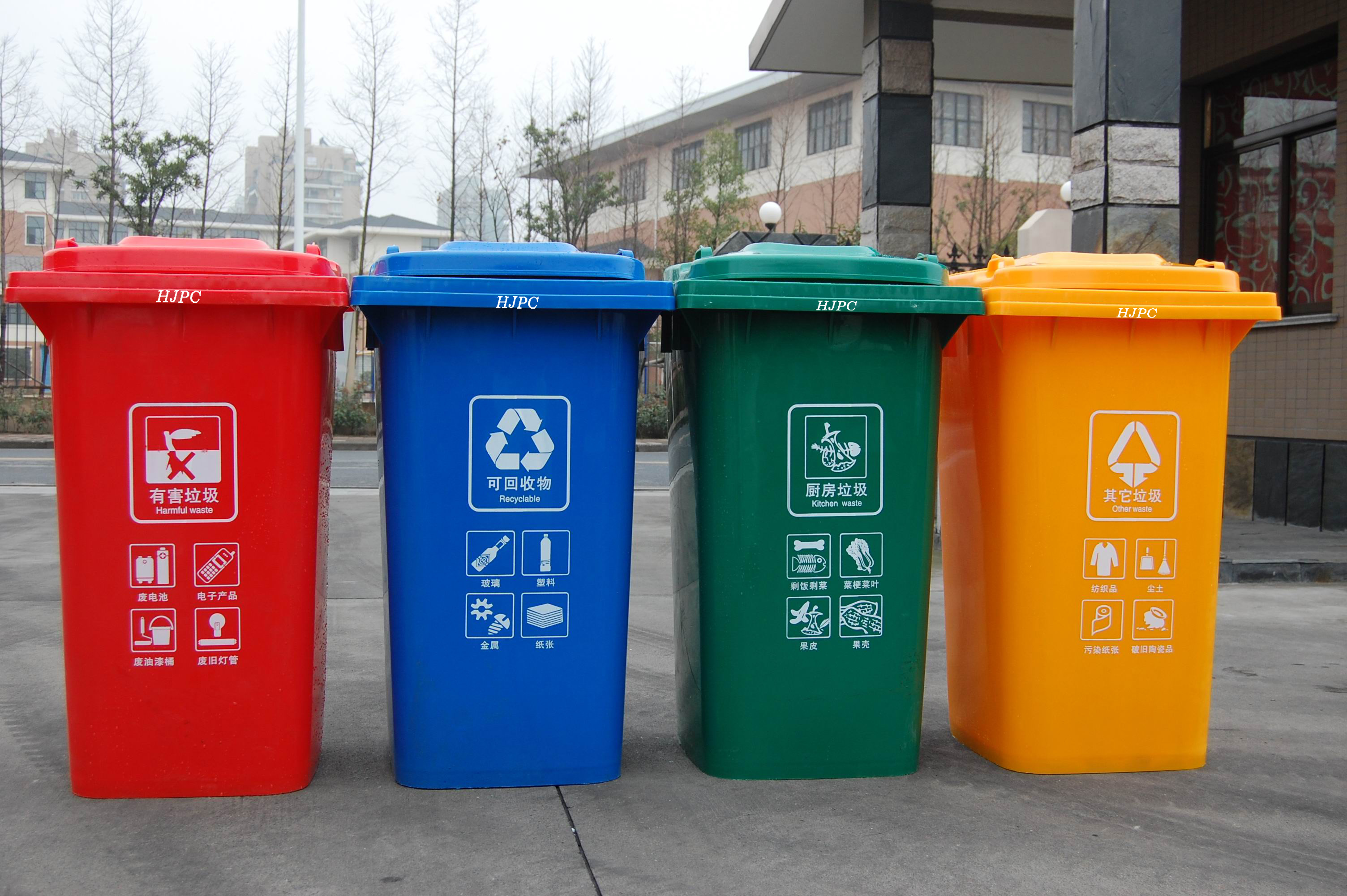 leyu·(中国)官方网站环卫垃圾分类桶一般有哪些规格！(图1)